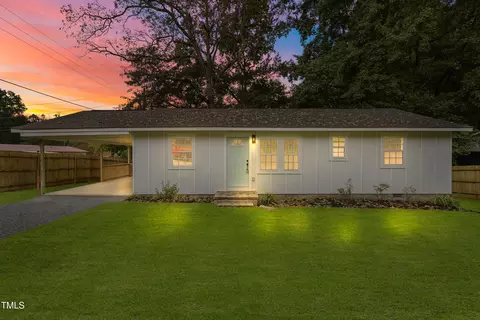 2324 Dewitt St, Sanford, NC 27330