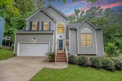 1307 Chenworth Dr, Apex, NC 27502