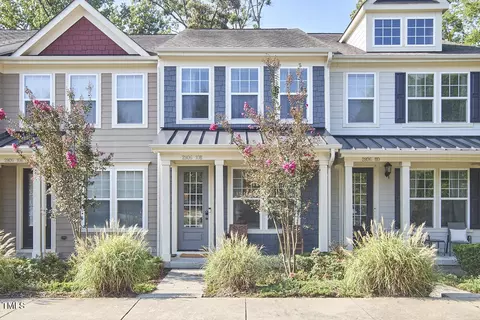 2806 Bedford Green Dr #108, Raleigh, NC 27604