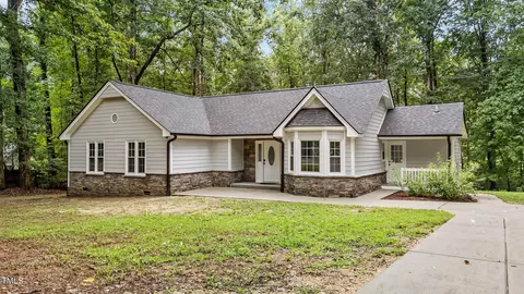 116 Oak Ridge Dr, Willow Spring, NC 27592