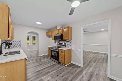 Kitchen - 116 Oak Ridge Dr, Willow Spring, NC 27592 photo 7 of 7