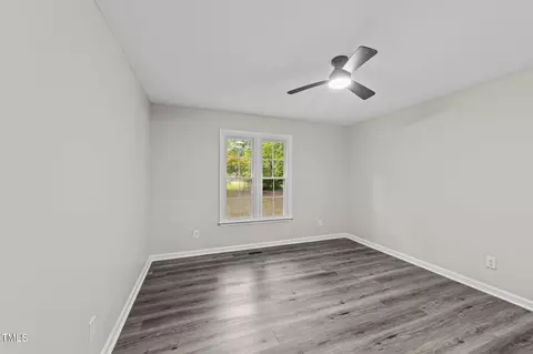 Bedroom - 116 Oak Ridge Dr, Willow Spring, NC 27592 photo 2 of 5