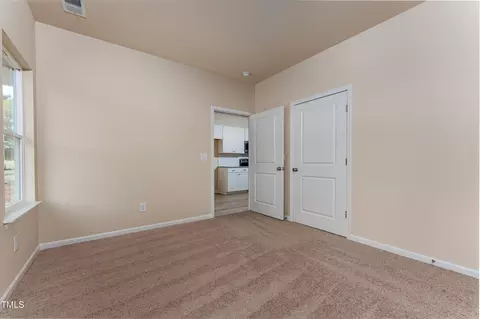 248 Courtside Dr, Dunn, NC 28334 photo 10