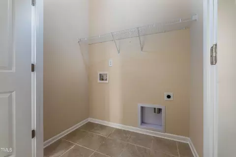 248 Courtside Dr, Dunn, NC 28334 photo 12