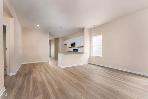 248 Courtside Dr, Dunn, NC 28334 photo 5