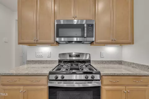1013 Morrison Dr, Durham, NC 27703 photo 11