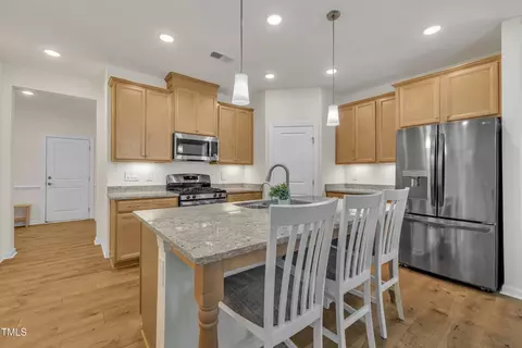 1013 Morrison Dr, Durham, NC 27703 photo 7