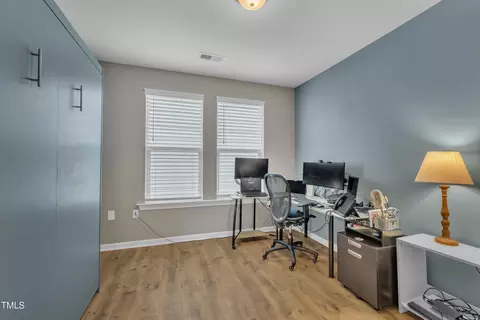 1013 Morrison Dr, Durham, NC 27703 photo 5