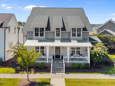 1318 Bradburn Dr, Durham, NC 27713