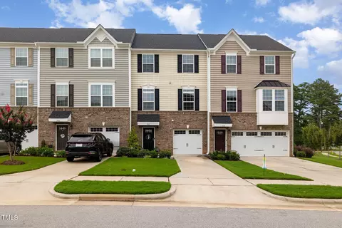 342 Amber Acorn Ave, Raleigh, NC 27603
