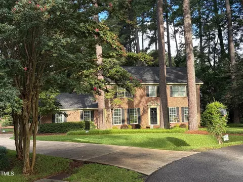108 Chelsea Ct, Rocky Mount, NC 27803
