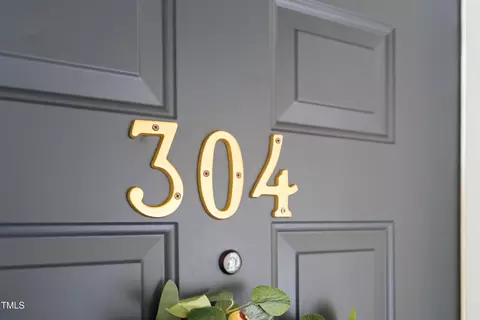 1901 Trailwood Heights Ln #304, Raleigh, NC 27603