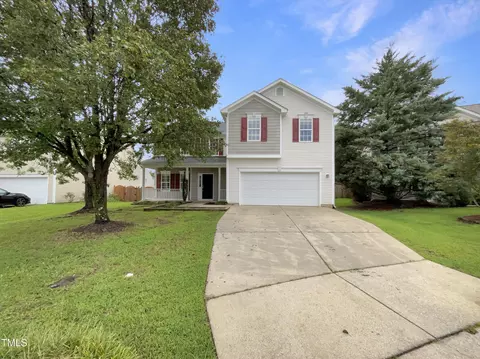 1021 Thornwood Ct, Clayton, NC 27520