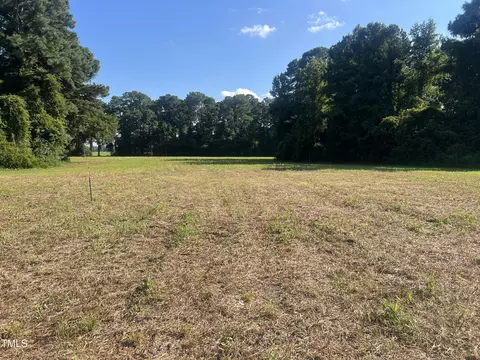 220 Brinkley Rd, Dunn, NC 28334