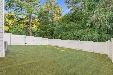 Exterior - 101 Fallsworth Dr, Cary, NC 27513 photo 7 of 15