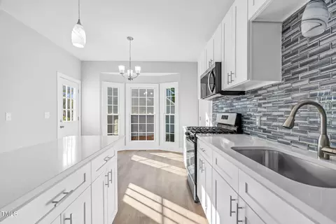 Kitchen - 101 Fallsworth Dr, Cary, NC 27513 photo 3 of 5