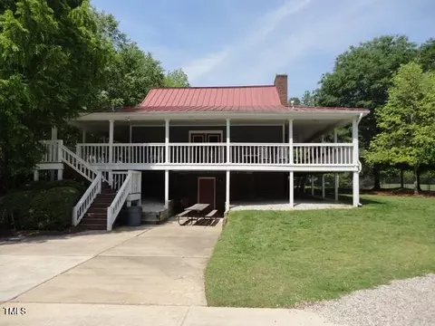 Exterior - 101 Fallsworth Dr, Cary, NC 27513 photo 14 of 15
