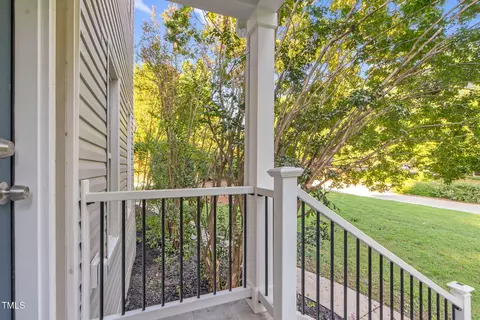 Exterior - 101 Fallsworth Dr, Cary, NC 27513 photo 5 of 15