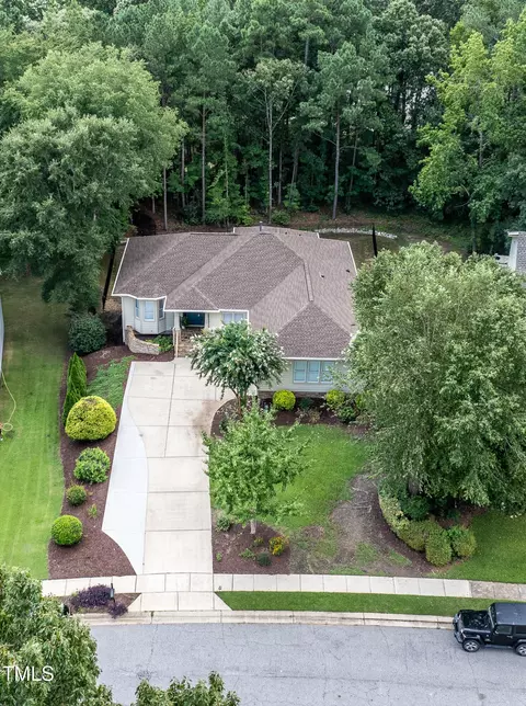 116 Townsend Dr, Clayton, NC 27527