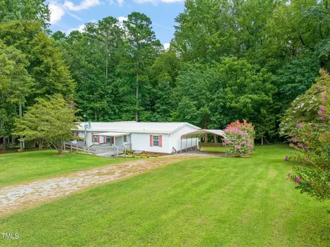189 Adams Dr, Clarksville, VA 23927