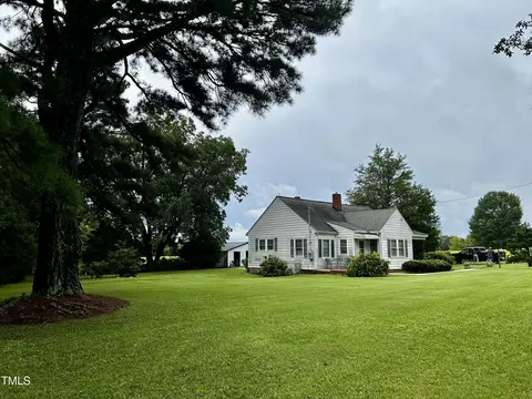Exterior - 1558 Beulahtown Rd, Kenly, NC 27542 photo 2 of 6
