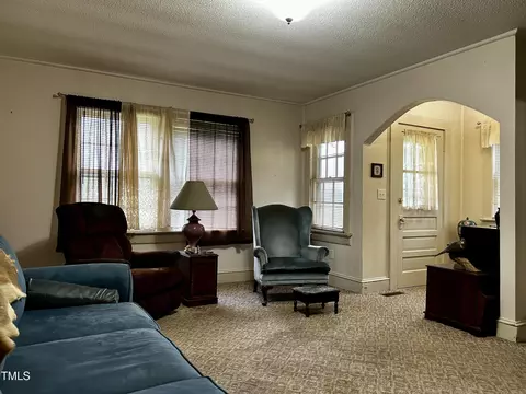 Living - 1558 Beulahtown Rd, Kenly, NC 27542 photo 1 of 3