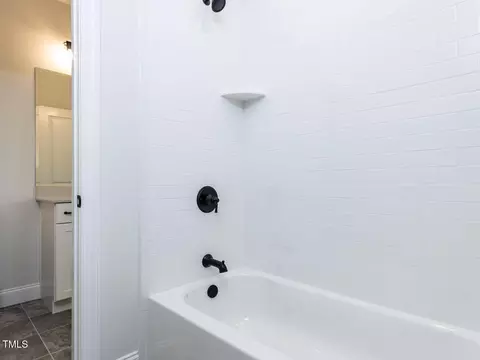 Bath - 1007 Coldspring Cir, Durham, NC 27705 photo 9 of 10