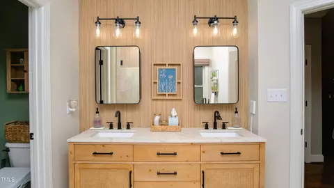 Bath - 1300 Brewer Jackson Ct, Wake Forest, NC 27587 photo 1 of 7