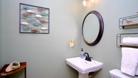 Bath - 1300 Brewer Jackson Ct, Wake Forest, NC 27587 photo 5 of 7