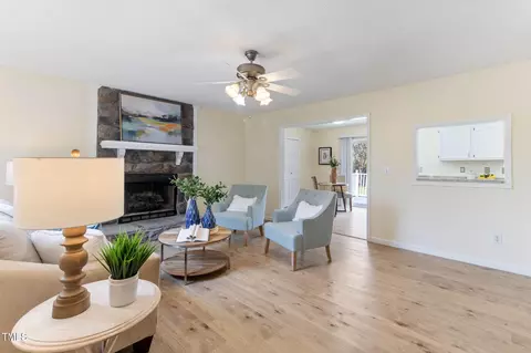 Living - 1924 Edgeleaf Dr, Willow Spring, NC 27592 photo 2 of 4