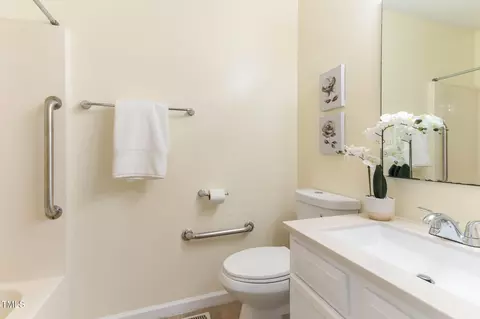 Bath - 1924 Edgeleaf Dr, Willow Spring, NC 27592 photo 1 of 2