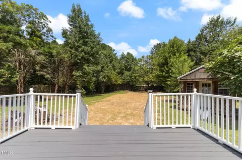 Exterior - 1924 Edgeleaf Dr, Willow Spring, NC 27592 photo 1 of 3
