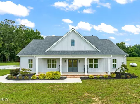 1650 Allens Crossroads Rd, Four Oaks, NC 27524