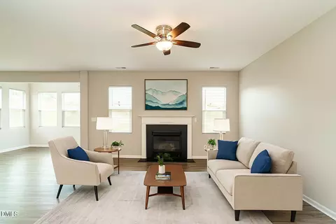 31 W Copenhaver Dr, Clayton, NC 27527