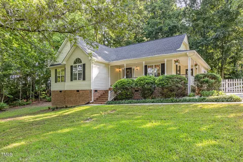 3018 Charlotte Dr, Garner, NC 27529