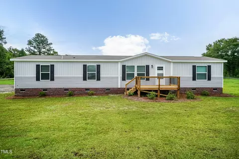 16 Industrial Dr, Bunnlevel, NC 28323