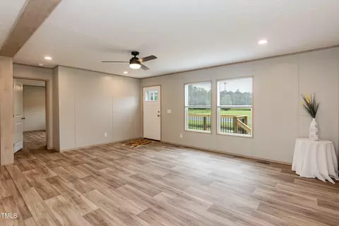 16 Industrial Dr, Bunnlevel, NC 28323 photo 6
