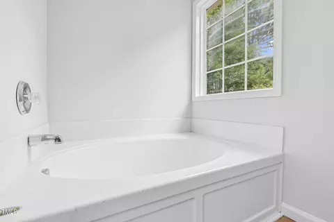 Bath - 824 Stackhurst Way, Wake Forest, NC 27587 photo 6 of 7