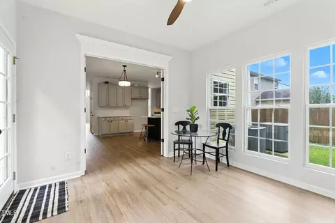 Entry Way - 824 Stackhurst Way, Wake Forest, NC 27587 photo 4 of 5