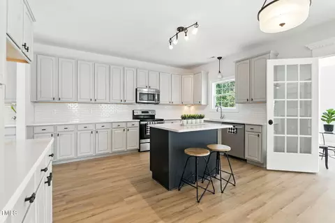 Kitchen - 824 Stackhurst Way, Wake Forest, NC 27587 photo 2 of 8