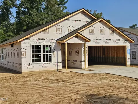 11 Neuse Hollow Ct, Clayton, NC 27527