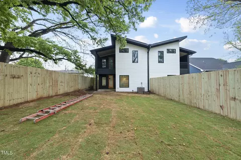 Exterior - 707 Colleton Rd, Raleigh, NC 27610 photo 4 of 4