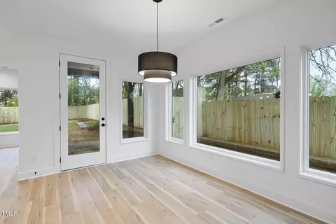 Dining - 707 Colleton Rd, Raleigh, NC 27610 photo 2 of 3