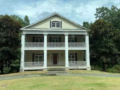 10912 Cahill Rd, Raleigh, NC 27615