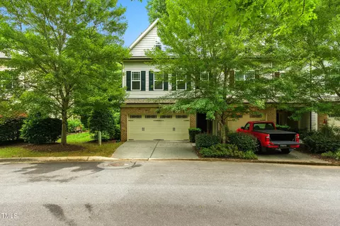 310 Rose Walk Ln, Carrboro, NC 27510