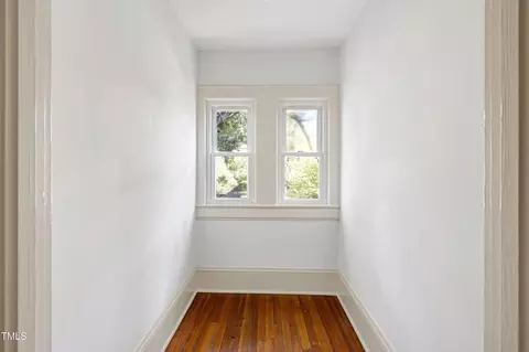 Entry Way - 903 Green St, Durham, NC 27701 photo 5 of 5