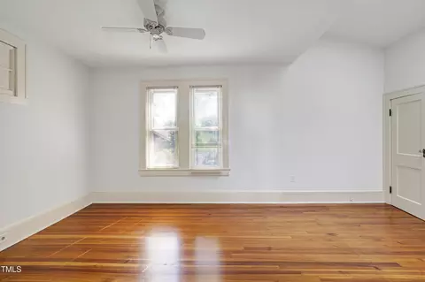 Bedroom - 903 Green St, Durham, NC 27701 photo 2 of 4