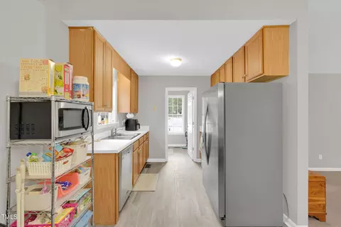 107 Eubank Ct, Selma, NC 27576 photo 11