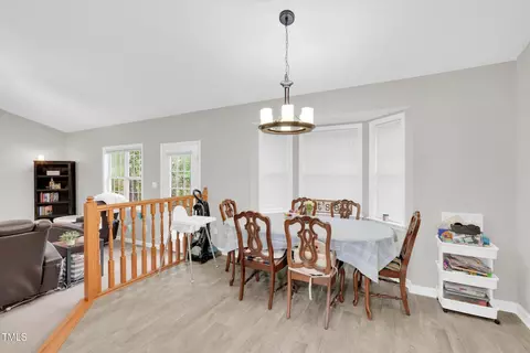 107 Eubank Ct, Selma, NC 27576 photo 7