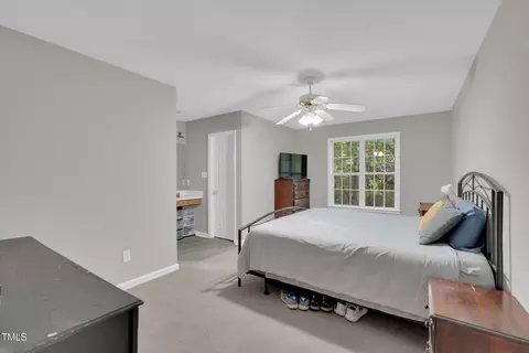 107 Eubank Ct, Selma, NC 27576 photo 13